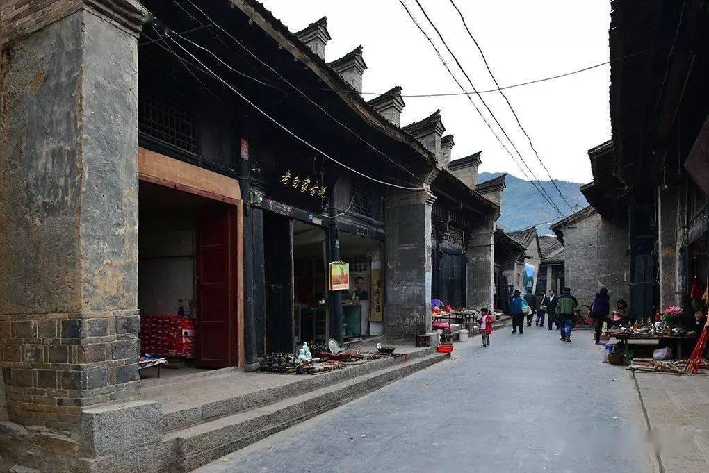 呵护家人健康，选择空气净化器守护每一天